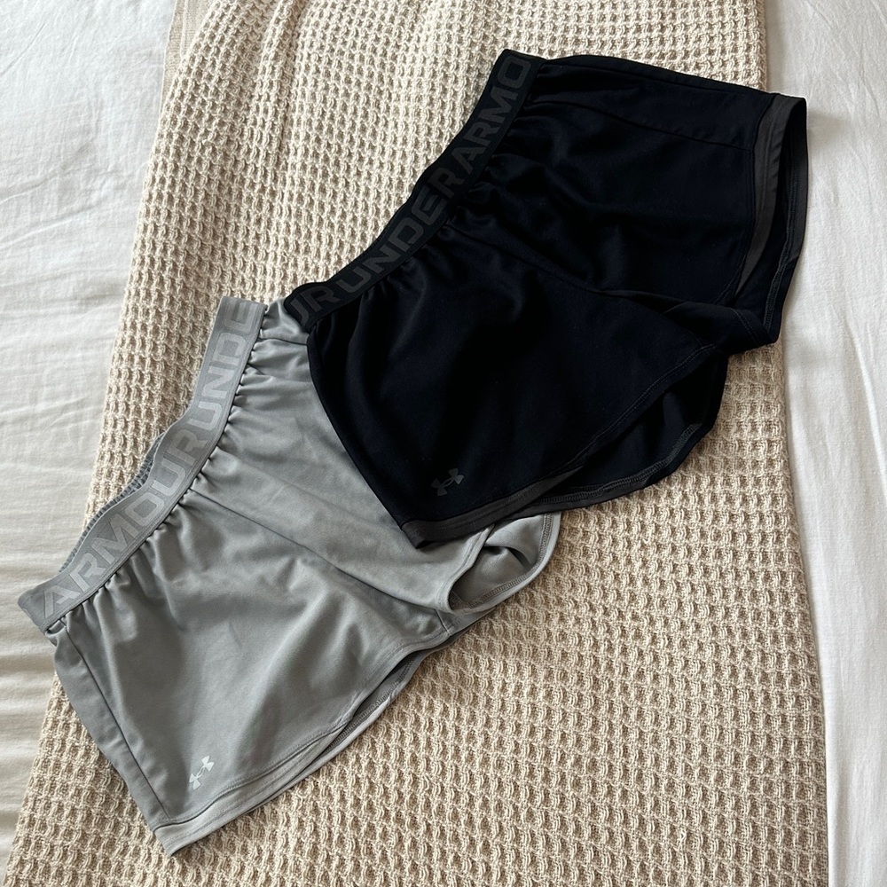 Under Armour Women's Athletic Shorts in Black and Gray (2 Pairs) - Size Small